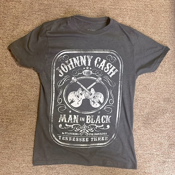 Johnny Cash T-Shirt | "Man In Black" Guitar, Music, Concert shirt | Junior Small - Picture 1 of 3